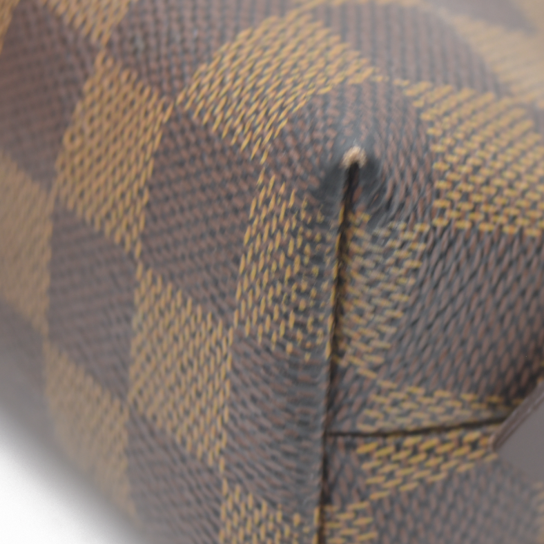 CONSIGNMENT AUCTION $600 Louis Vuitton  Damier Ebene Cosmetic Pouch