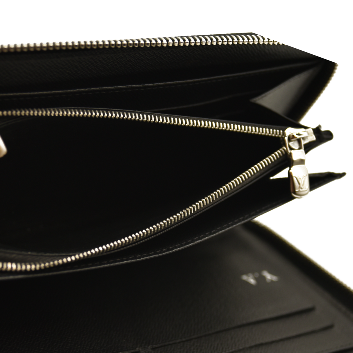 Louis Vuitton  Damier Graphite Zippy Organizer Wallet CA4118