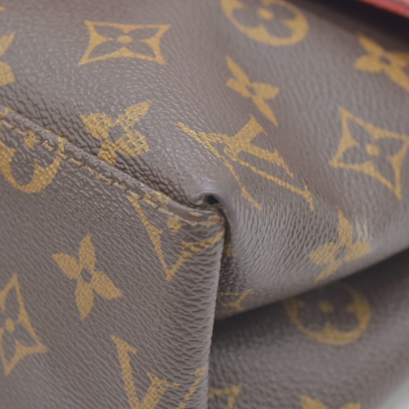 $1740 Louis Vuitton Monogram Epi Saint Michel Coquelicot CA2177 2017