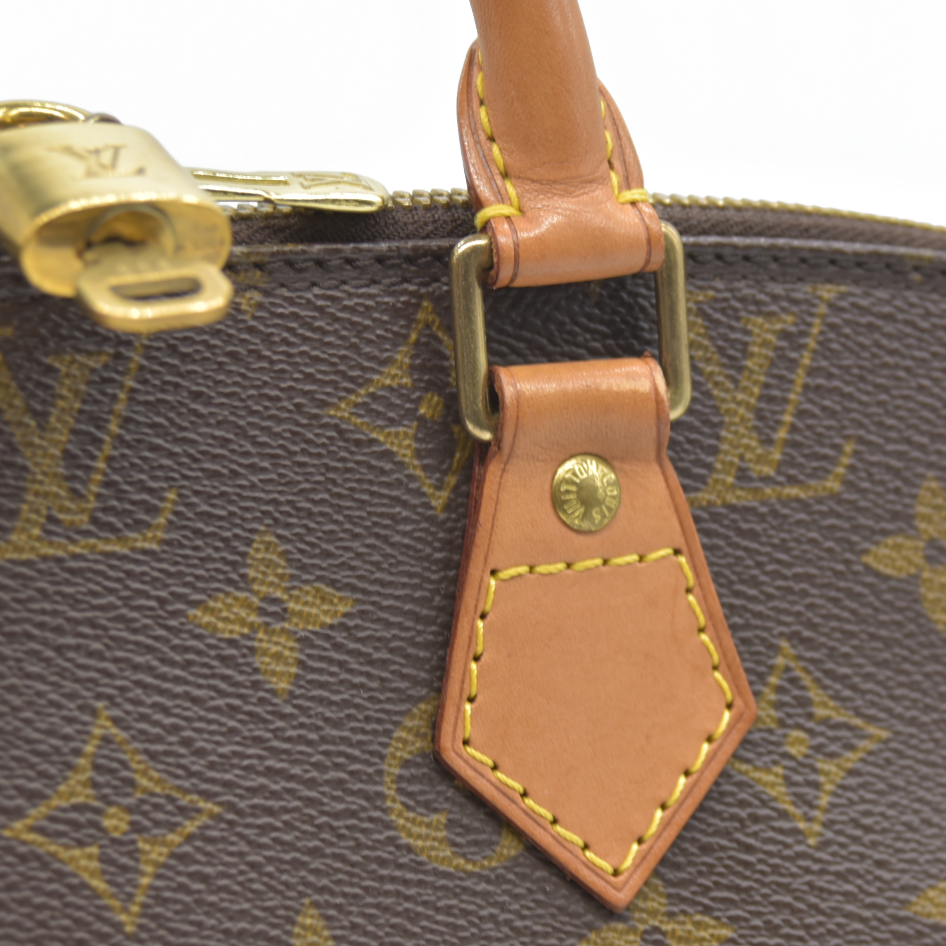 CONSIGNMENT AUCTION $2090 Louis Vuitton  Monogram Alma PM FL0062