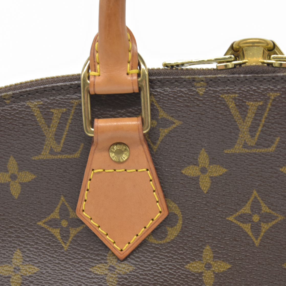 CONSIGNMENT AUCTION $2090 Louis Vuitton  Monogram Alma PM FL0062