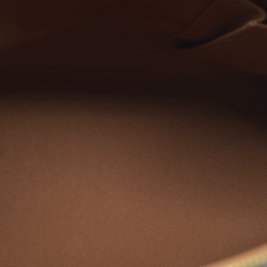 CONSIGNMENT AUCTION $2090 Louis Vuitton  Monogram Alma PM FL0062