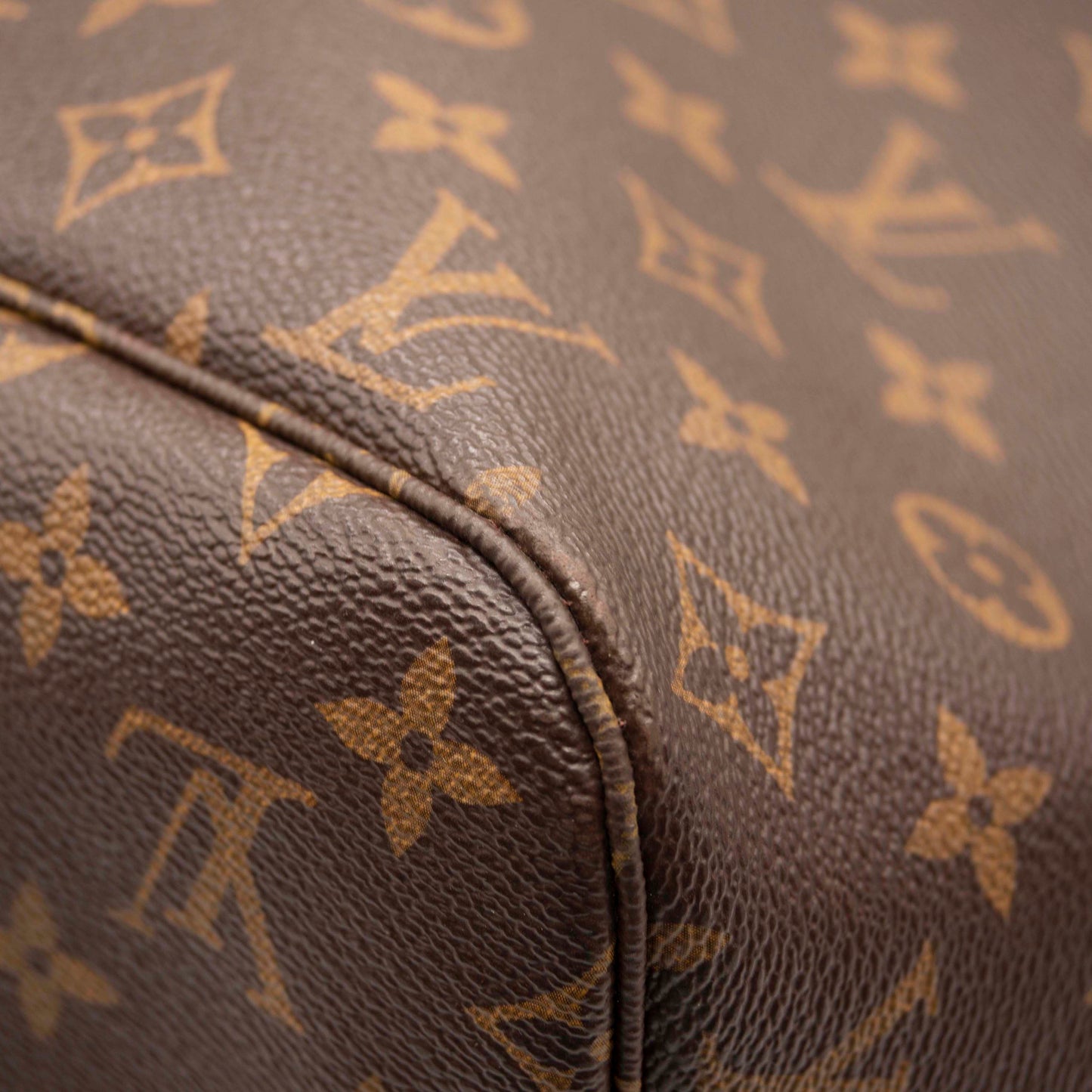 Louis Vuitton Monogram Neo Neverfull MM Cherry Tote