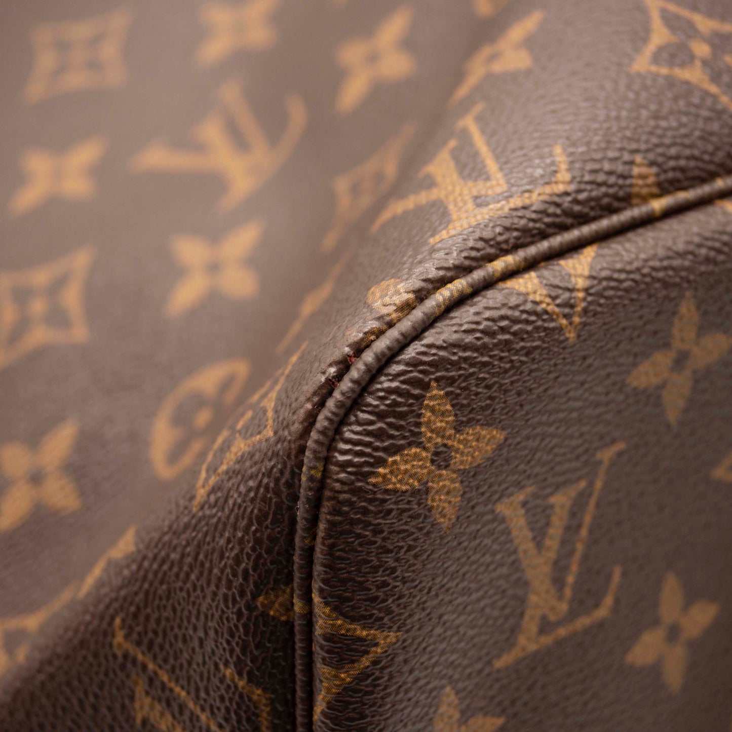 Louis Vuitton Monogram Neo Neverfull MM Cherry Tote