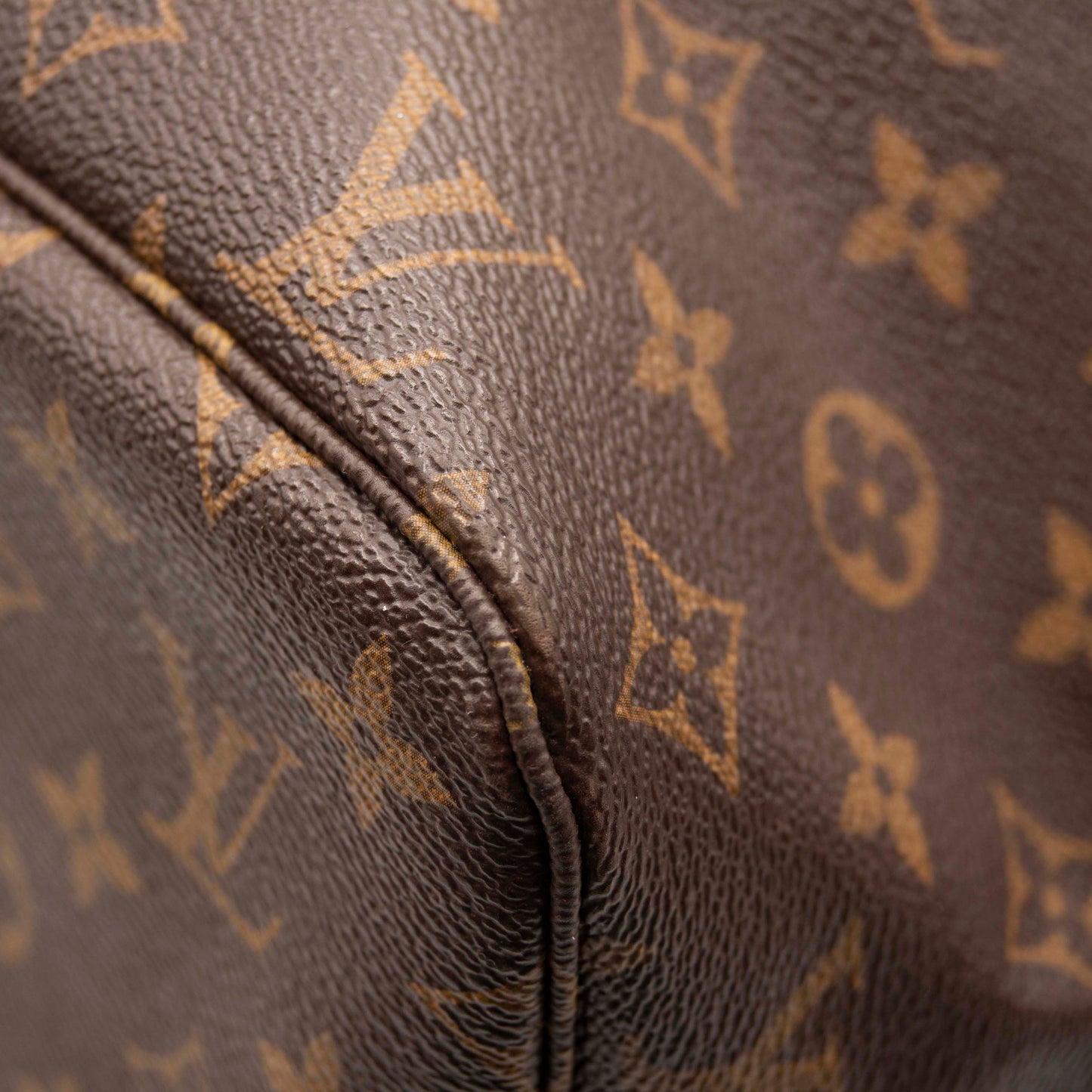 Louis Vuitton Monogram Neo Neverfull MM Cherry Tote