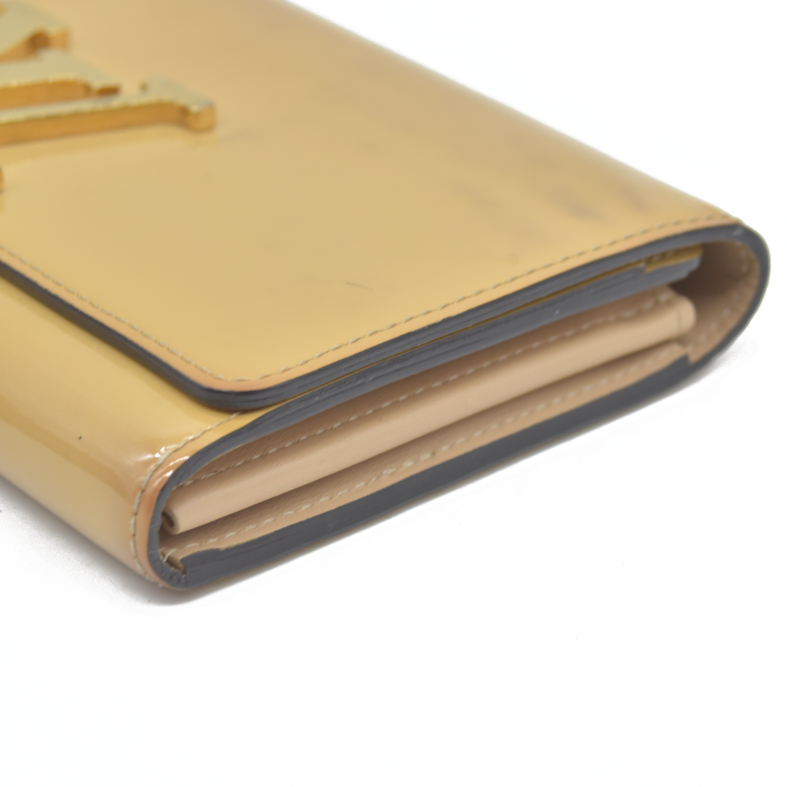 $1550 LOUIS VUITTON Louise Patent Leather BIifold Long Wallet 2015 CA2145