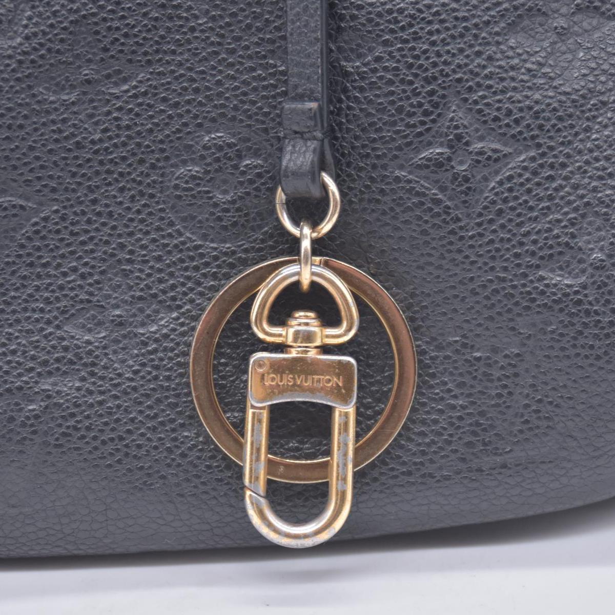 $3800 2016 Louis Vuitton Empreinte Artsy MM Black CA4196