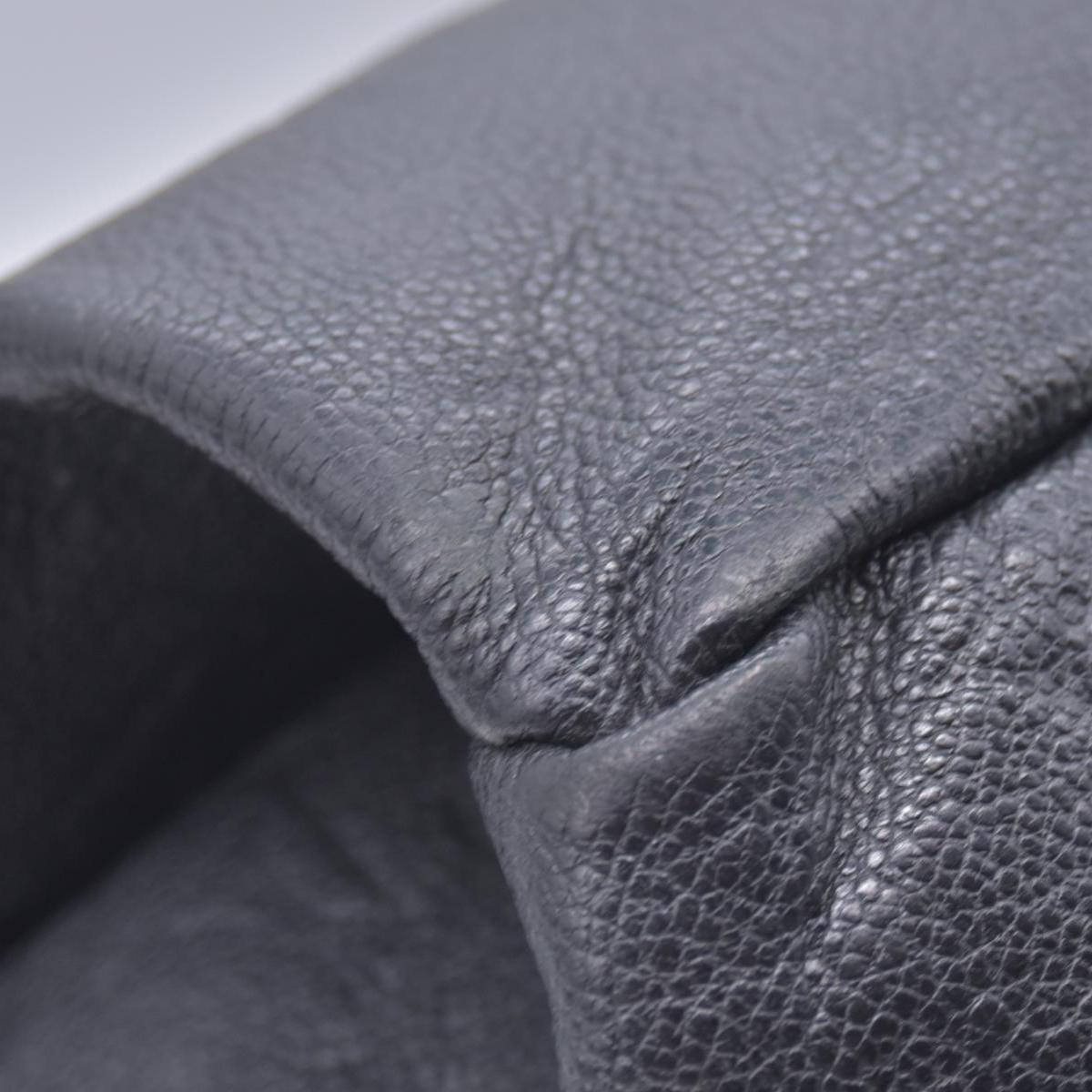 $3800 2016 Louis Vuitton Empreinte Artsy MM Black CA4196