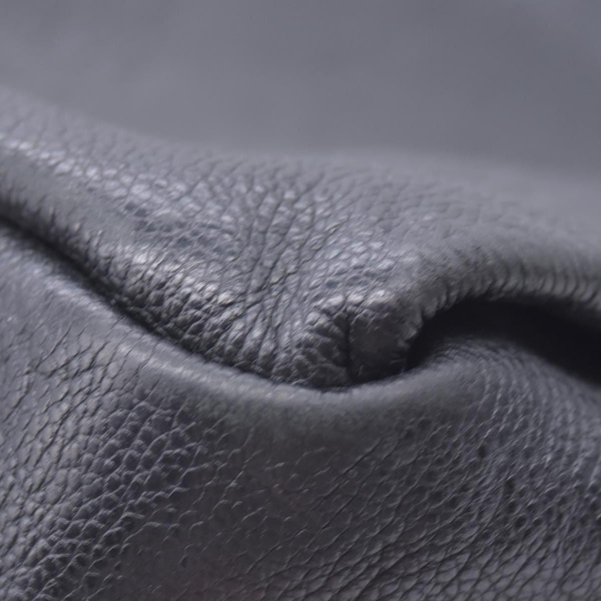 $3800 2016 Louis Vuitton Empreinte Artsy MM Black CA4196