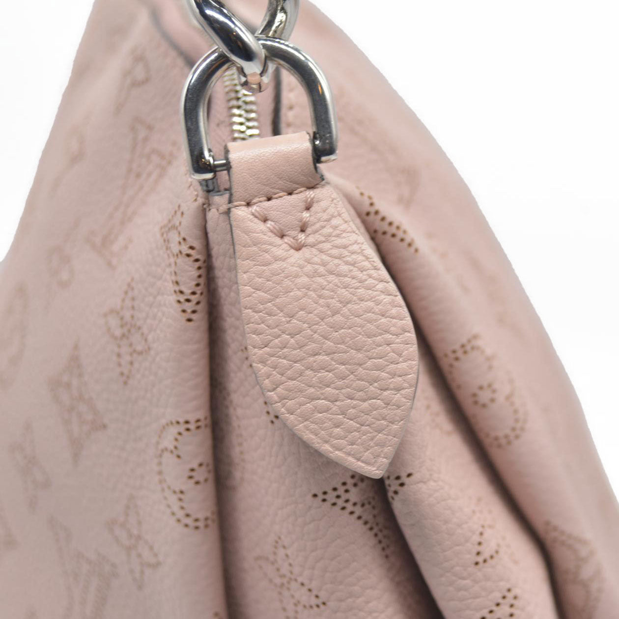 $3950 Louis Vuitton  Mahina Babylone Chain BB Magnolia