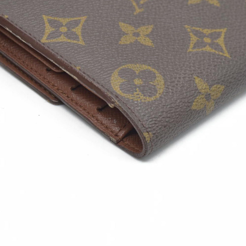 AUCTION $725 Louis Vuitton Monogram Trifold Sarah Wallet