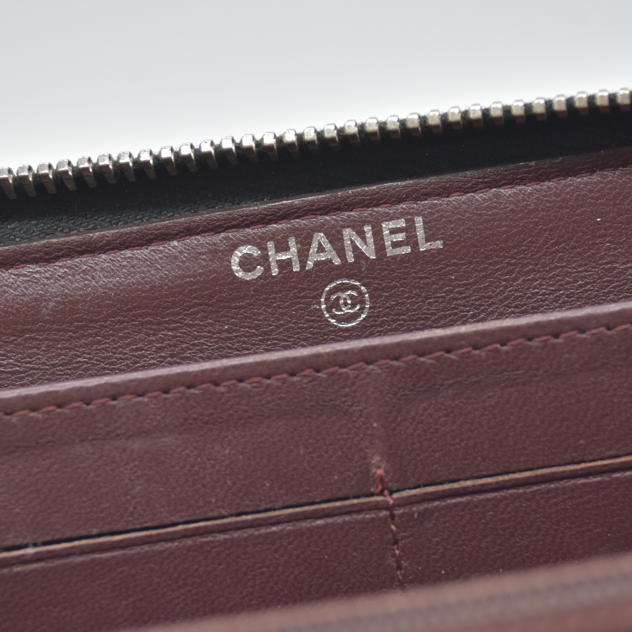 $1475 2011 Chanel Long Zipped Wallet Quilted Smooth CC