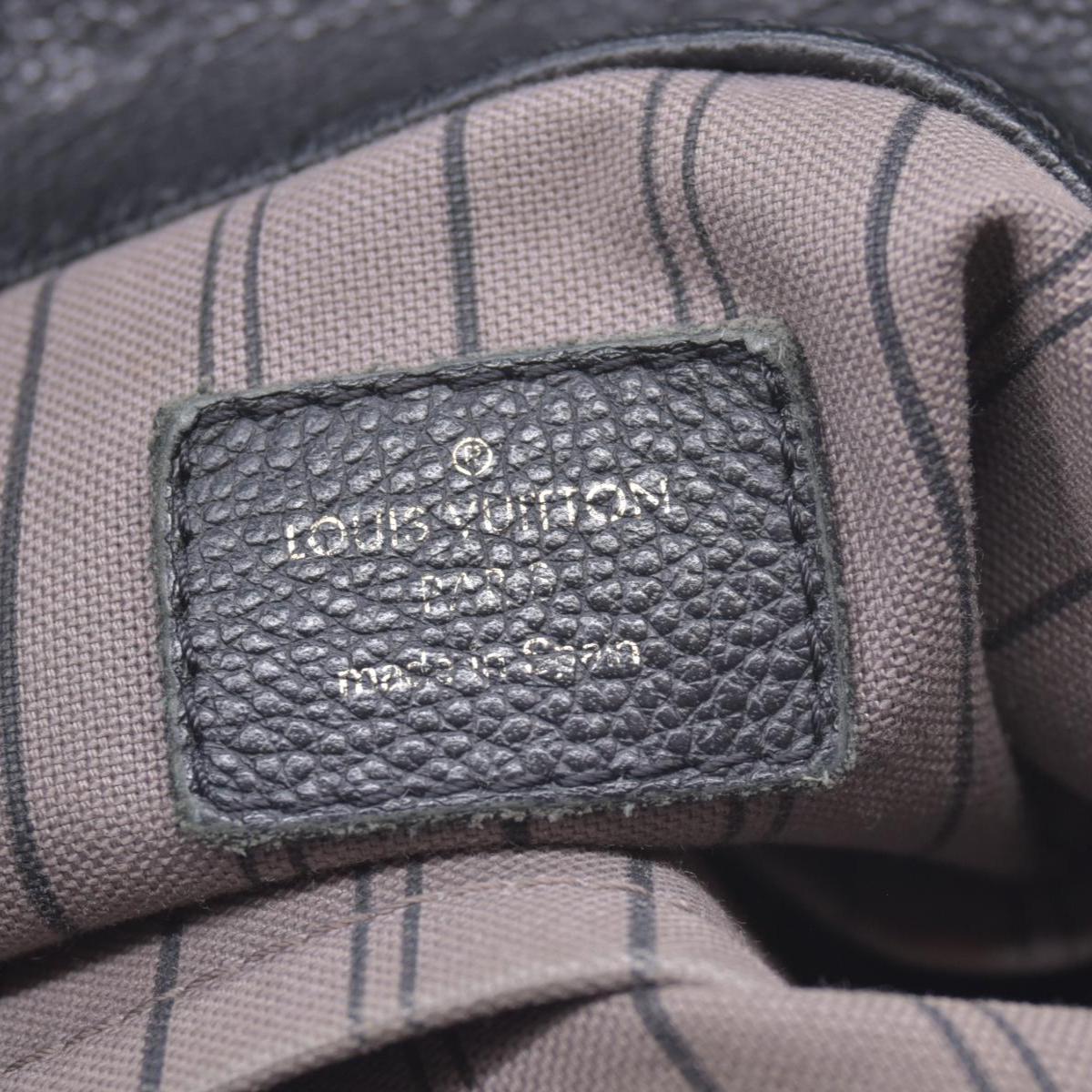 $3800 2016 Louis Vuitton Empreinte Artsy MM Black CA4196