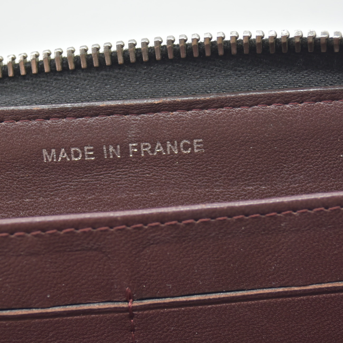 $1475 2011 Chanel Long Zipped Wallet Quilted Smooth CC