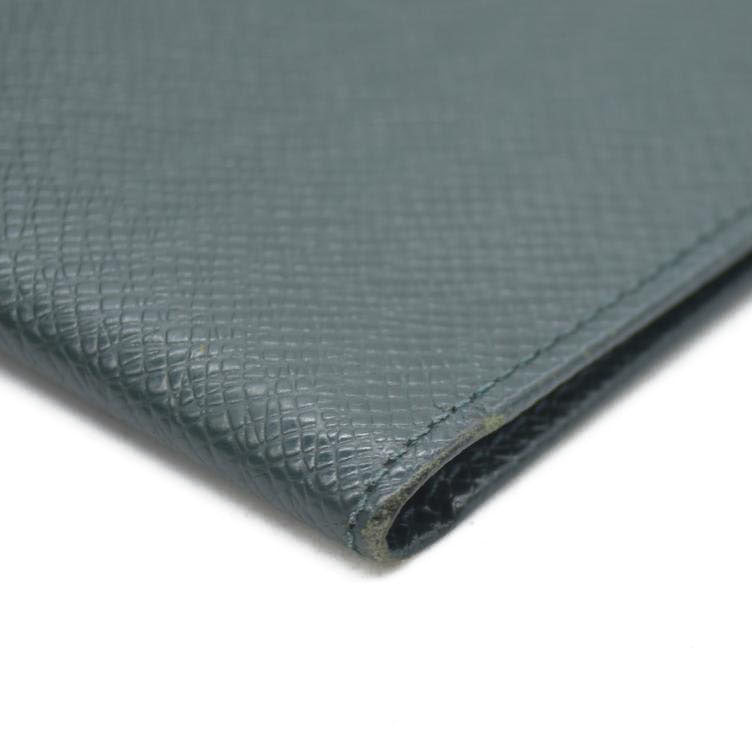 Louis Vuitton Taiga Porte Valeurs Cartes Credit Leather Long Wallet VI0927