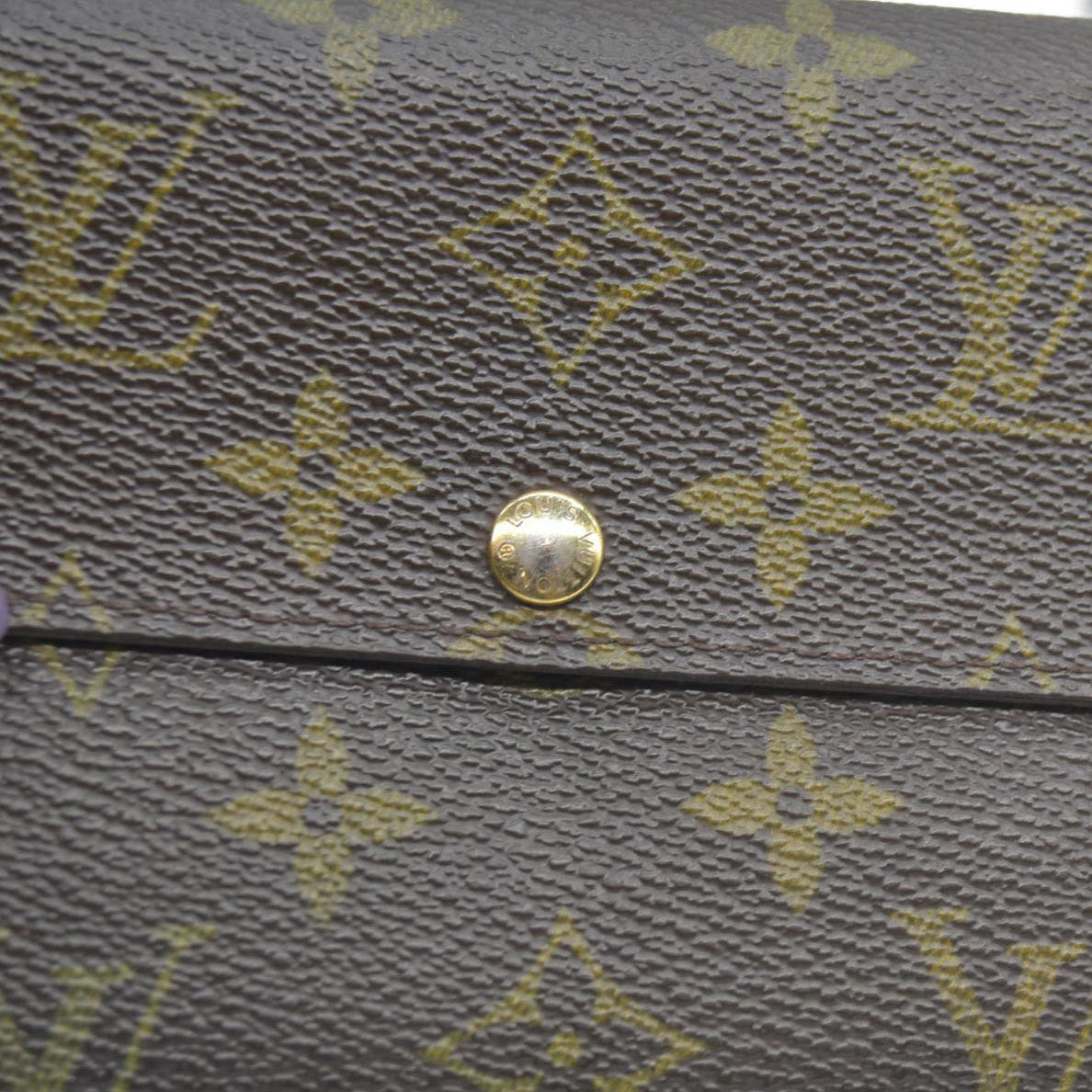 AUCTION $725 Louis Vuitton Monogram Sarah Wallet CA5008