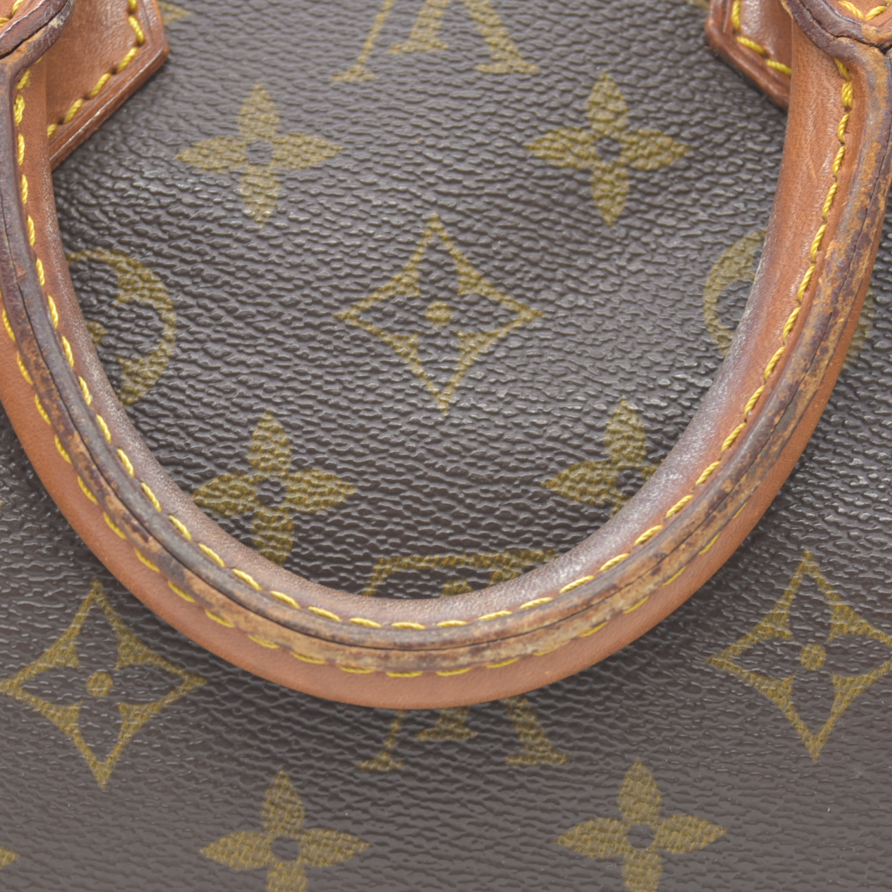 $1490 1991 Louis Vuitton Monogram Speedy 25 MI0911