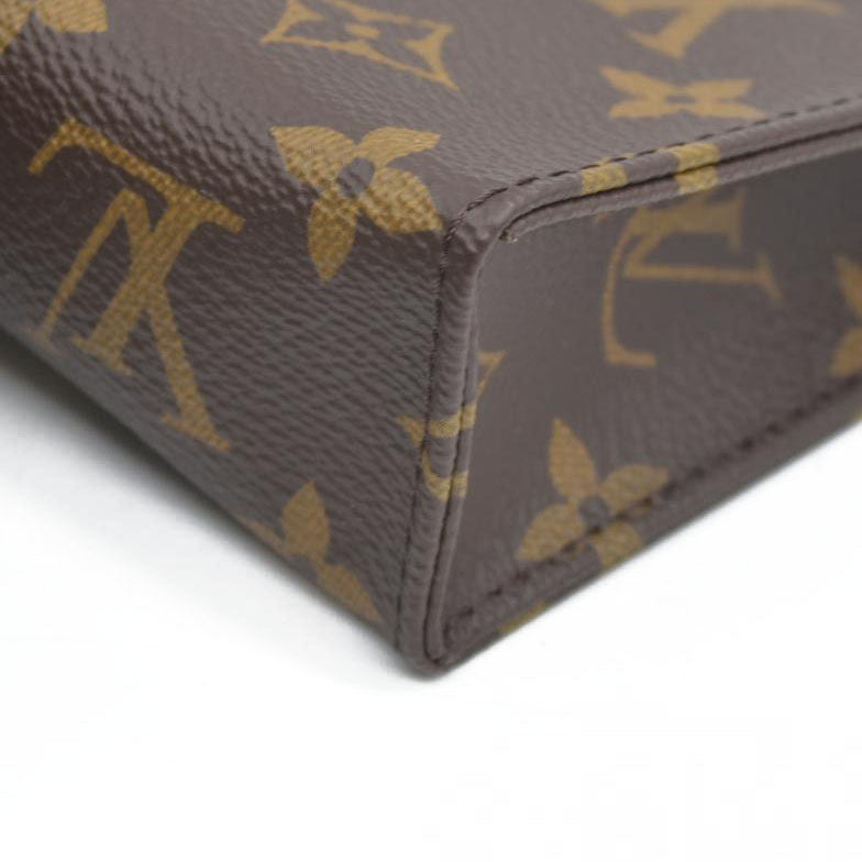 $1620 Louis Vuitton  Monogram Toiletry Pouch 15 Fuchsia