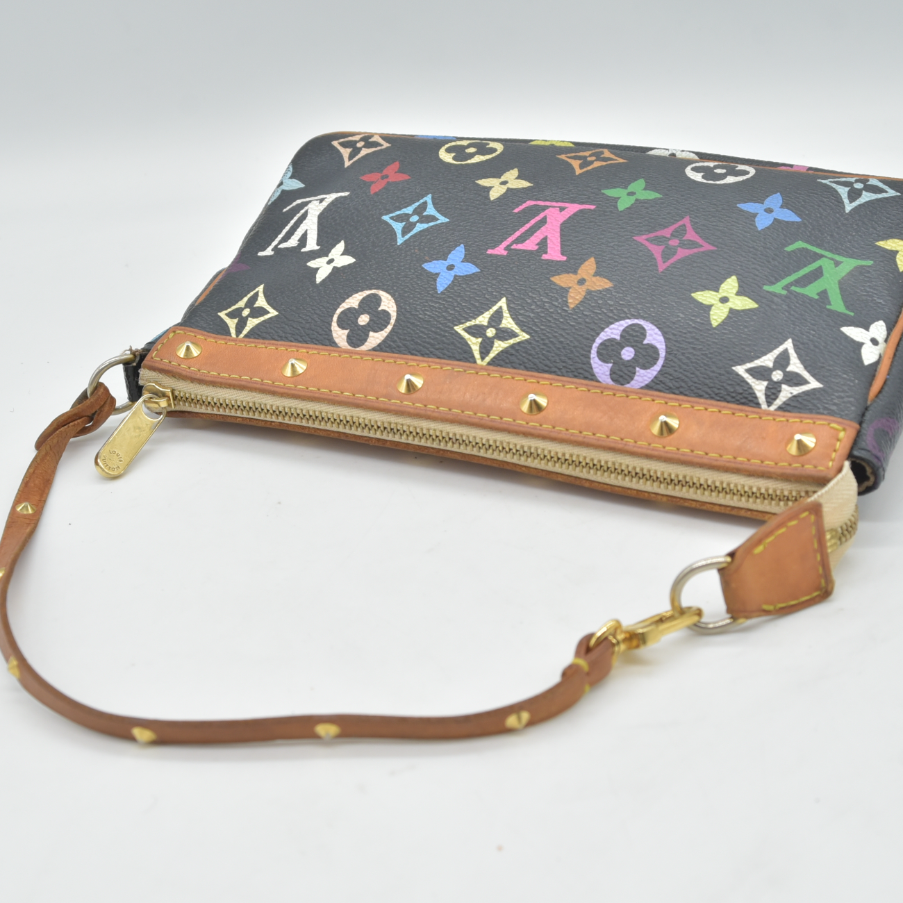 $1490 2003 Louis Vuitton Monogram Multicolor Pochette Accessories Black SL0093