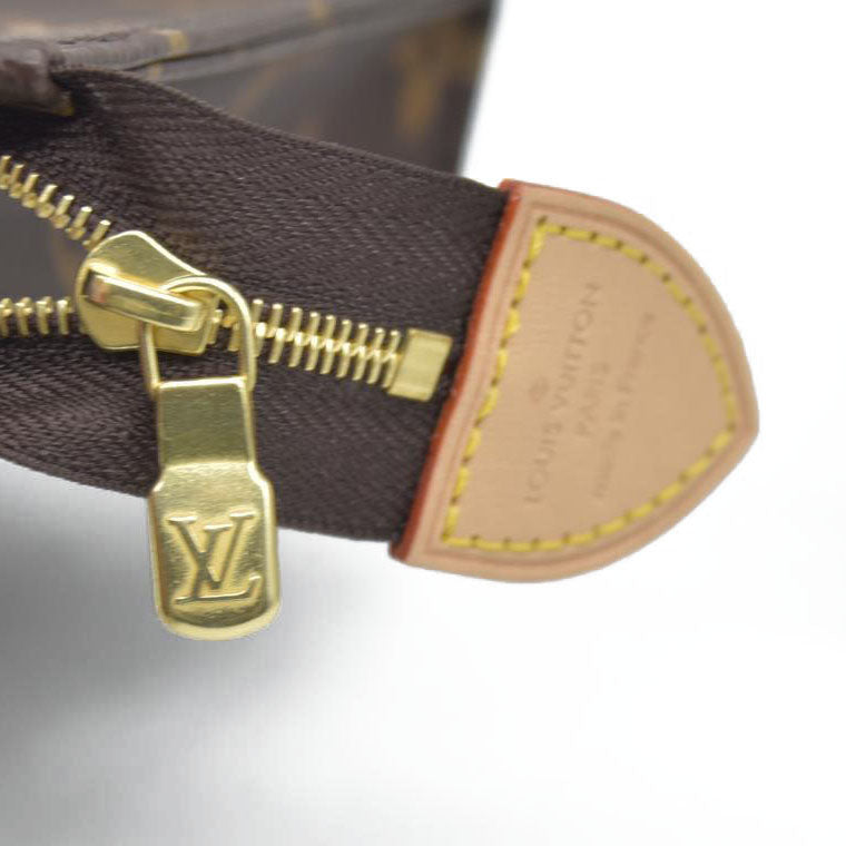 $1690 Louis Vuitton  Monogram Toiletry Pouch 19 Red