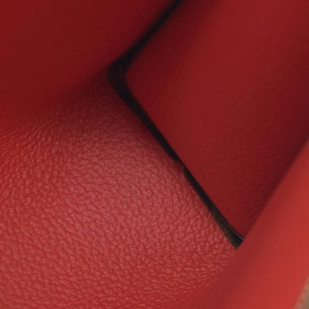 $1690 Louis Vuitton  Monogram Toiletry Pouch 19 Red