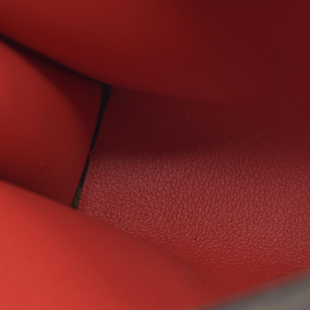 $1690 Louis Vuitton  Monogram Toiletry Pouch 19 Red