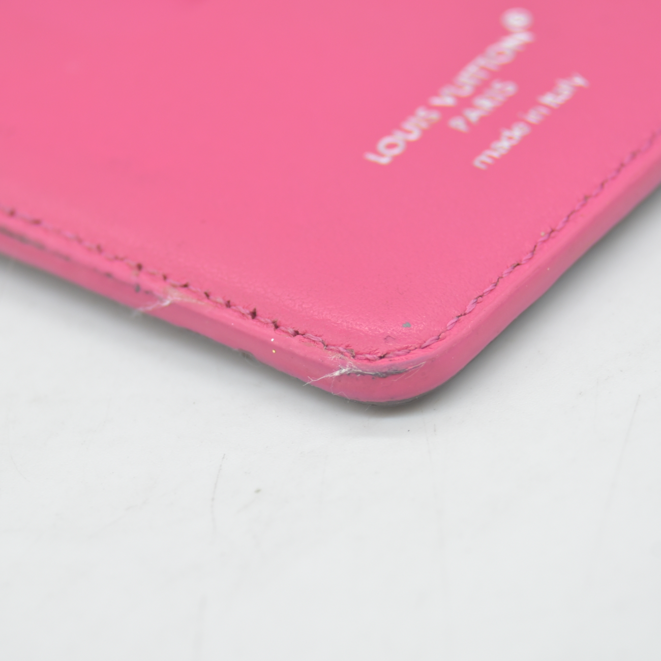 $445 2025 Louis Vuitton Monogram Macassar Magnetic Card Holder Pondichery Pink ME2265