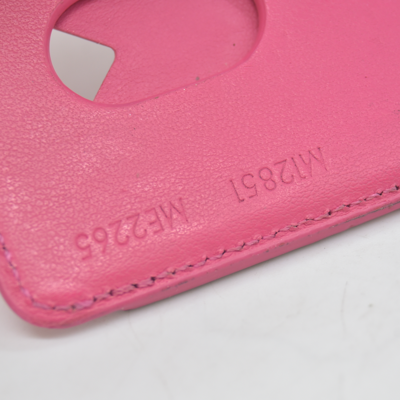 $445 2025 Louis Vuitton Monogram Macassar Magnetic Card Holder Pondichery Pink ME2265
