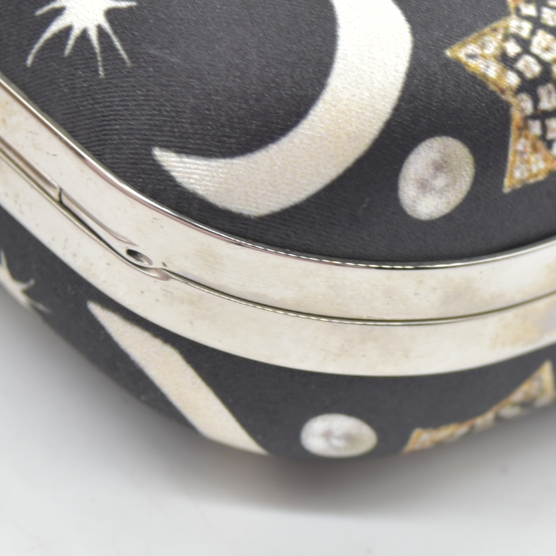 Alexander McQueen Skull Clutch