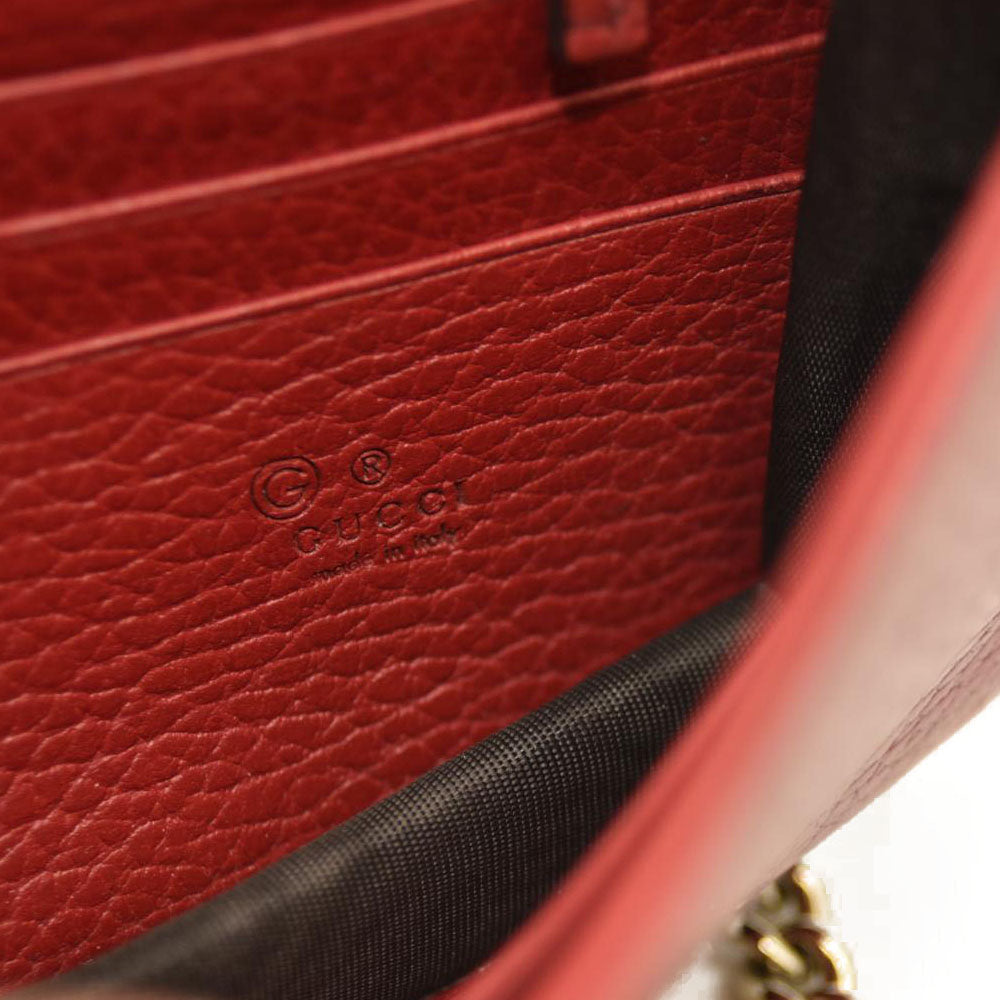 AUCTION $1290 Gucci  Dollar Calfskin Interlocking G Chain Wallet Red