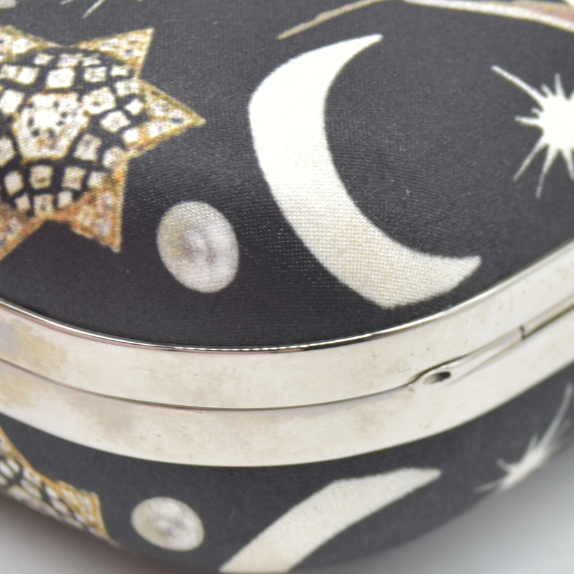 Alexander McQueen Skull Clutch