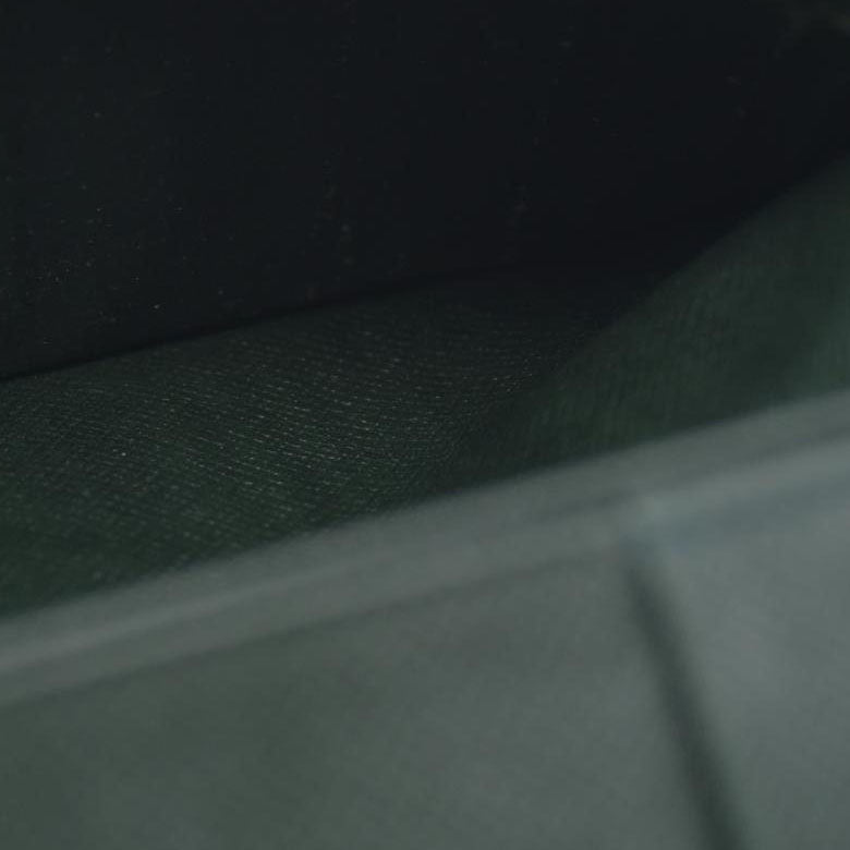 Louis Vuitton Taiga Porte Valeurs Cartes Credit Leather Long Wallet VI0949