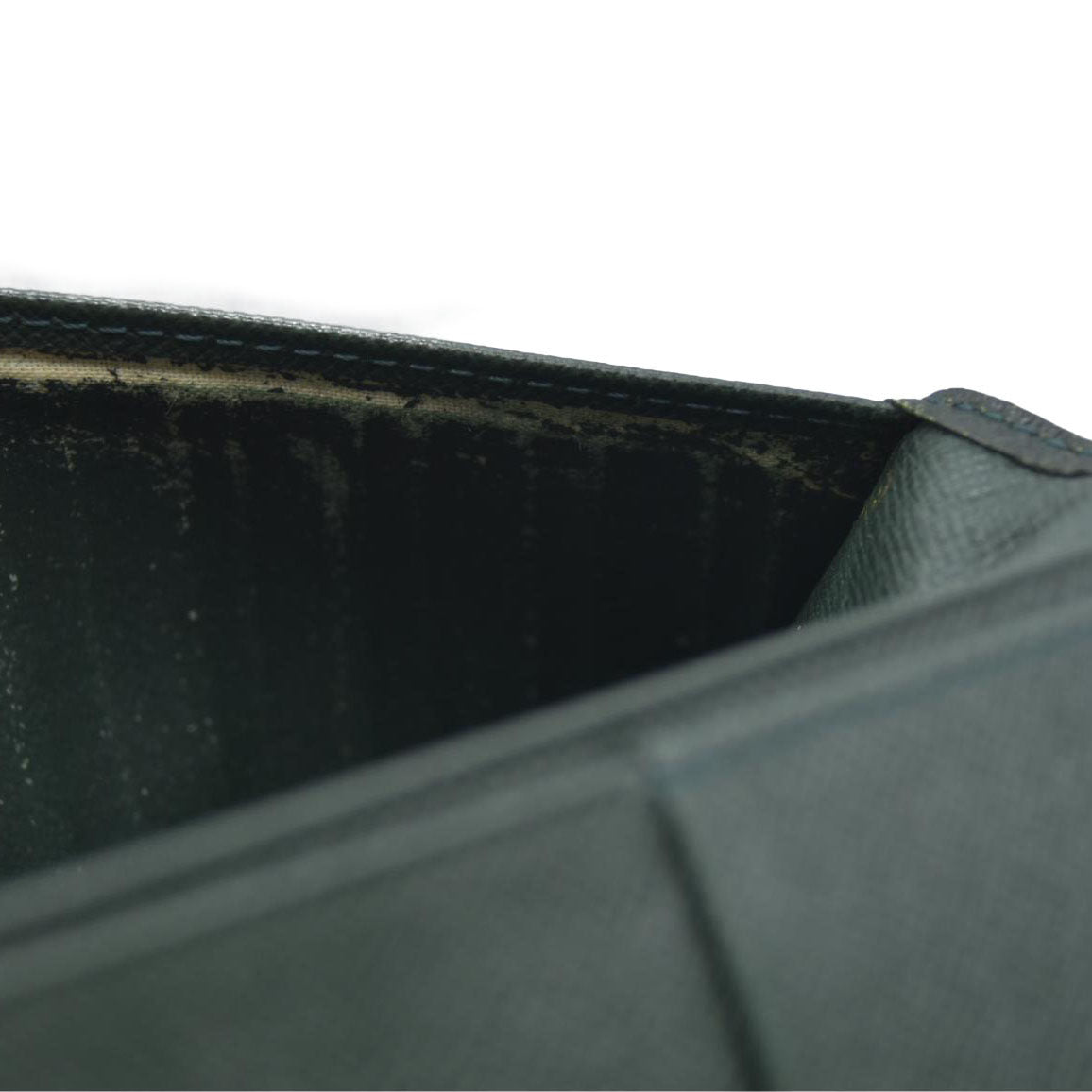 Louis Vuitton Taiga Porte Valeurs Cartes Credit Leather Long Wallet VI0949