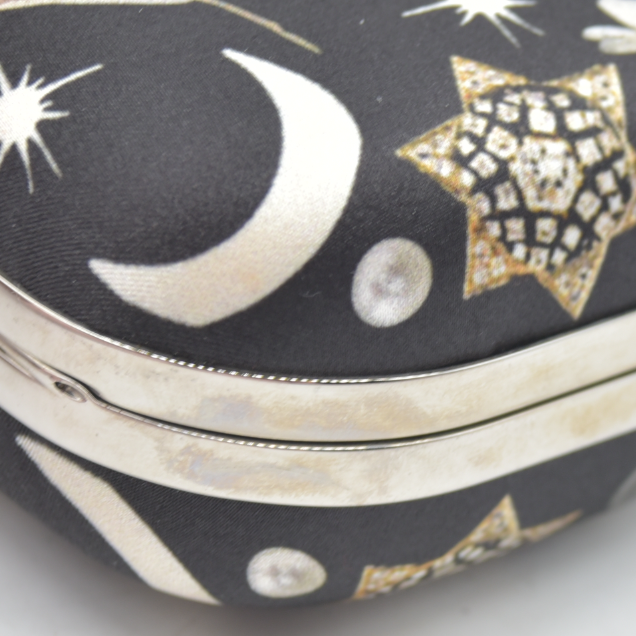 Alexander McQueen Skull Clutch