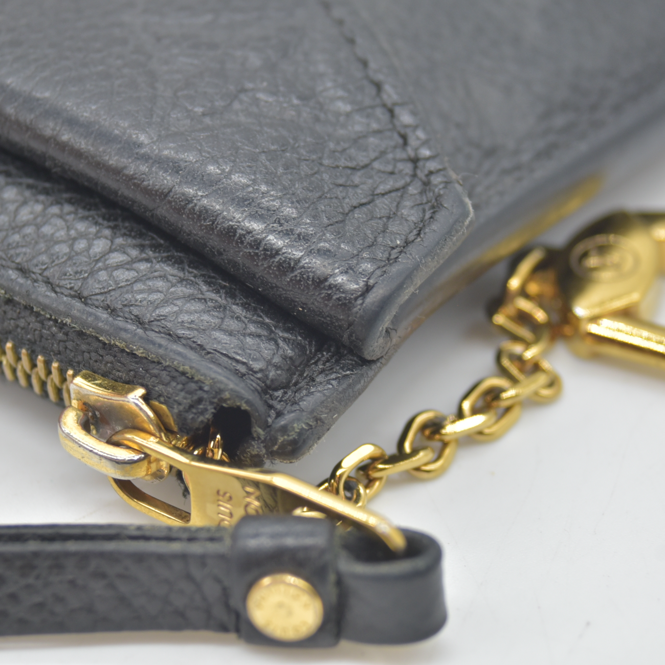 $840 Louis Vuitton  LV Monogram Empreinte Leather Card Holder Recto Verso