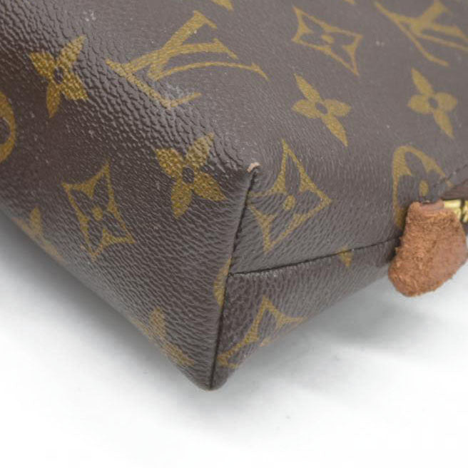 $715 Louis Vuitton  Monogram Cosmetic Pouch GM
