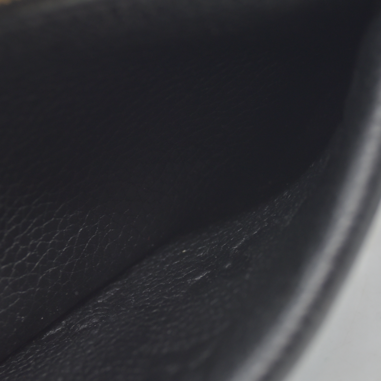$840 Louis Vuitton  LV Monogram Empreinte Leather Card Holder Recto Verso