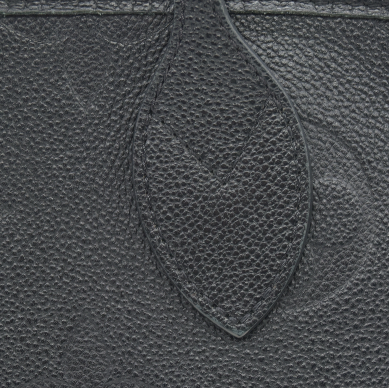 $2940 Louis Vuitton Monogram Giant Neverfull MM Black RFID
