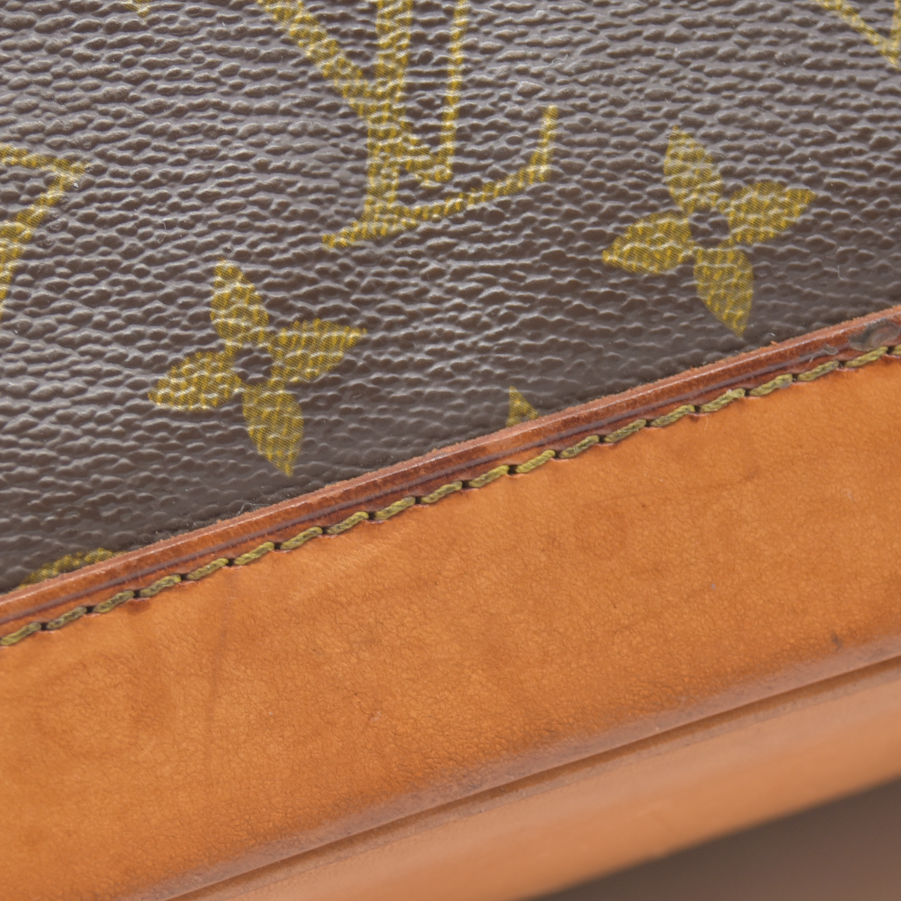 $2090 1994 Louis Vuitton Monogram Alma PM VI0974