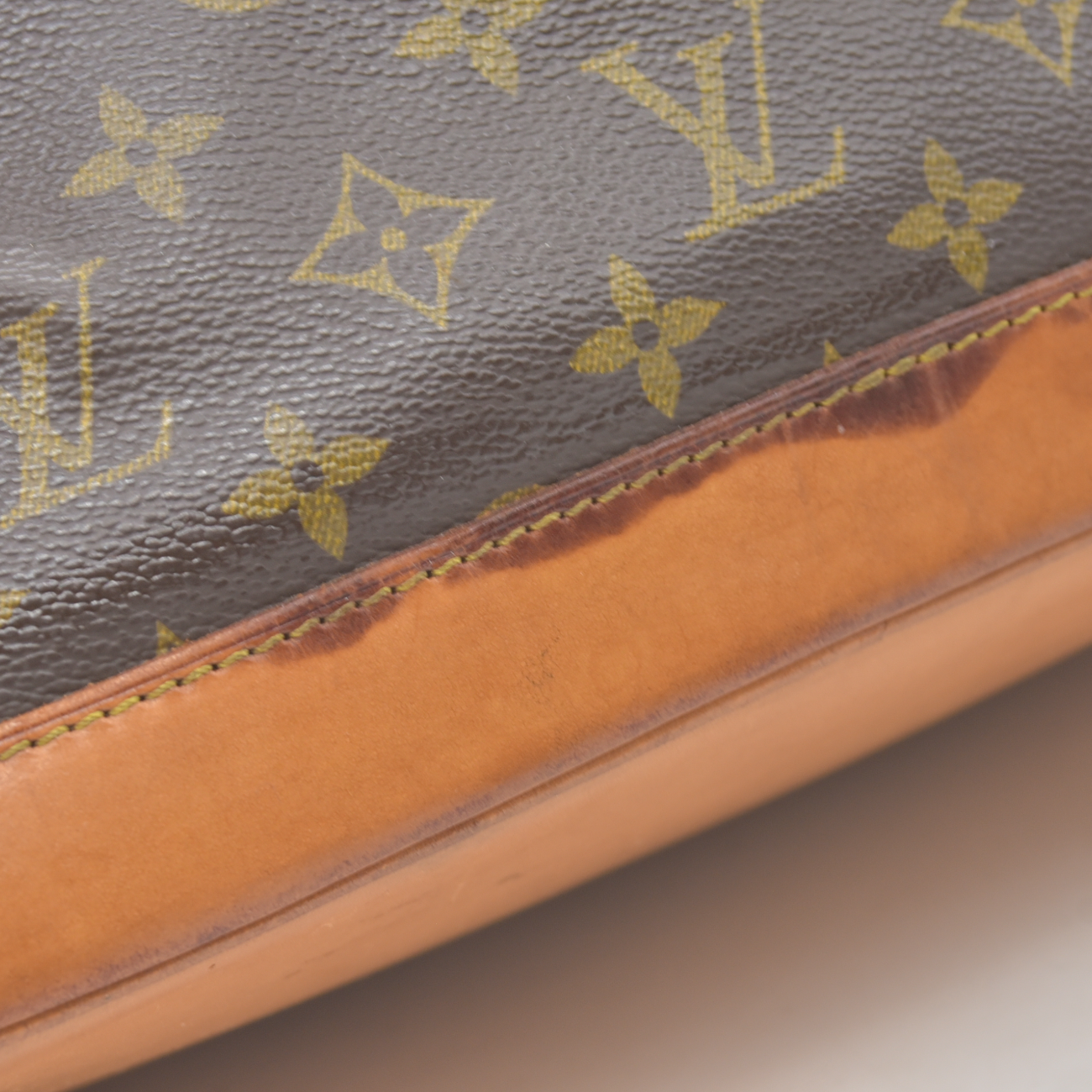 $2090 1994 Louis Vuitton Monogram Alma PM VI0974