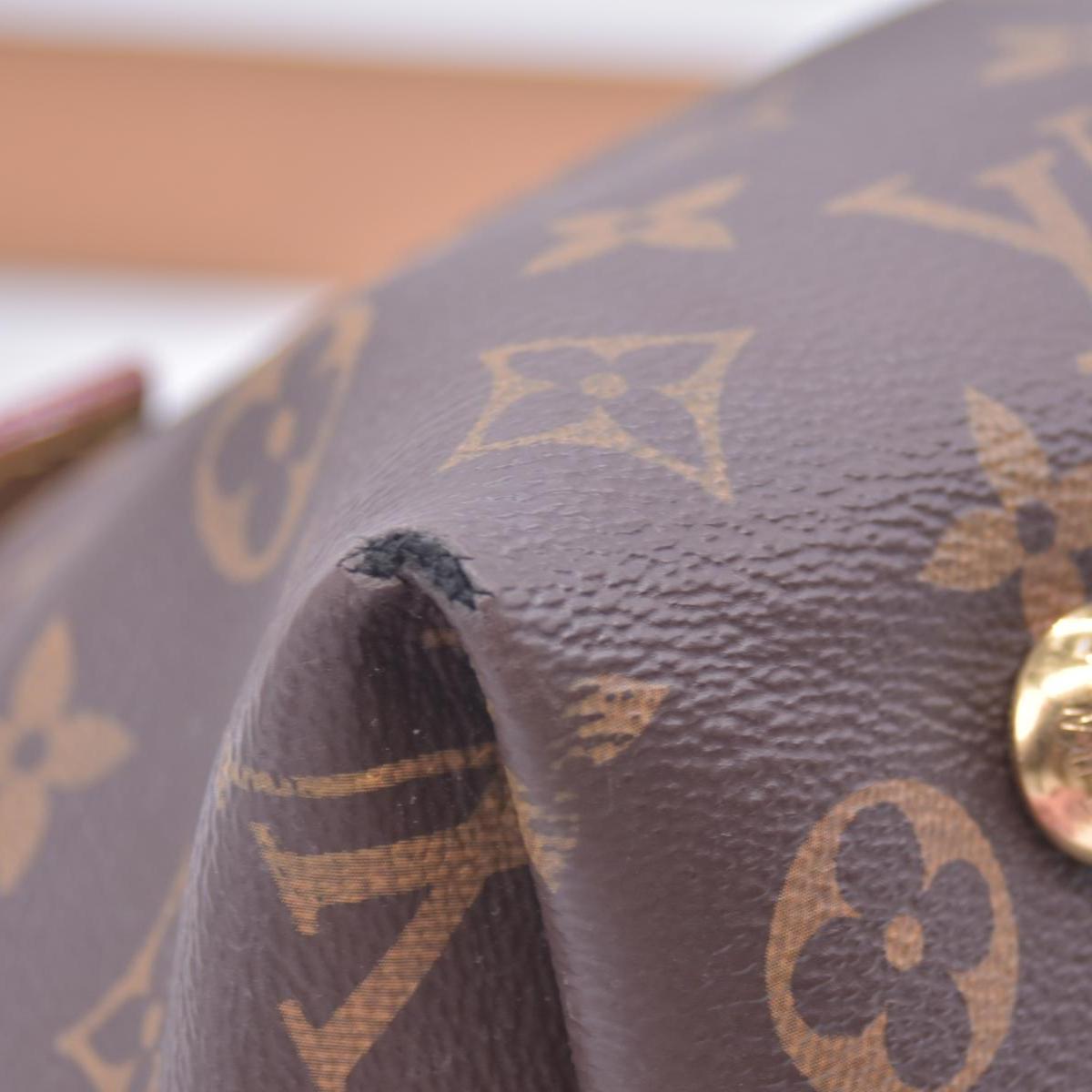 $2940 RFID Louis Vuitton Monogram Carryall PM