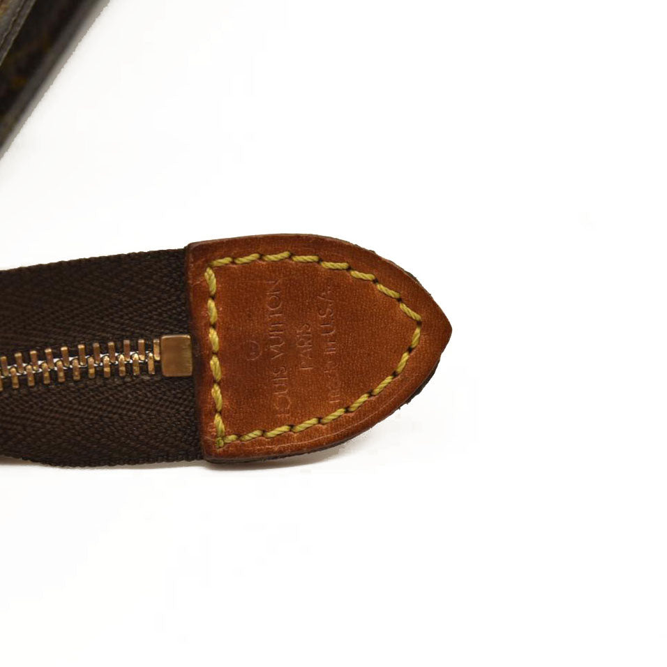 Louis Vuitton  Monogram Toiletry Pouch 26