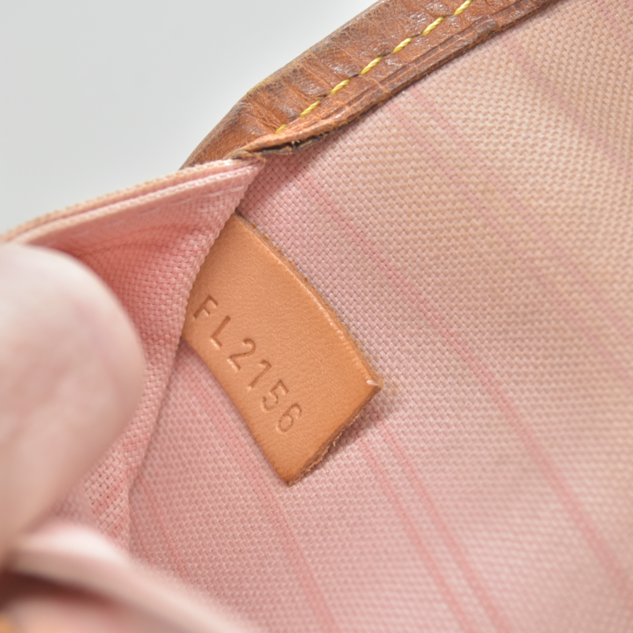 $2240 Louis Vuitton FL2156 2016 Damier Azur Rose Ballerine Neverfull GM