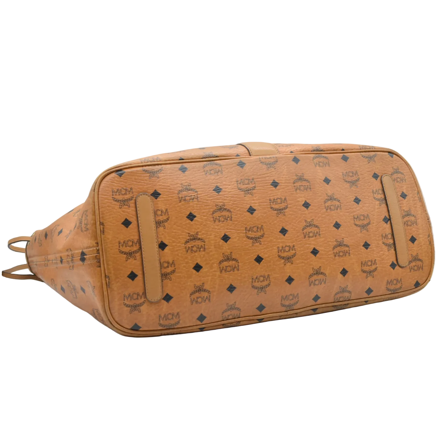 $880 MCM Visetos Large Liz Reversible Shopper Tote Cognac