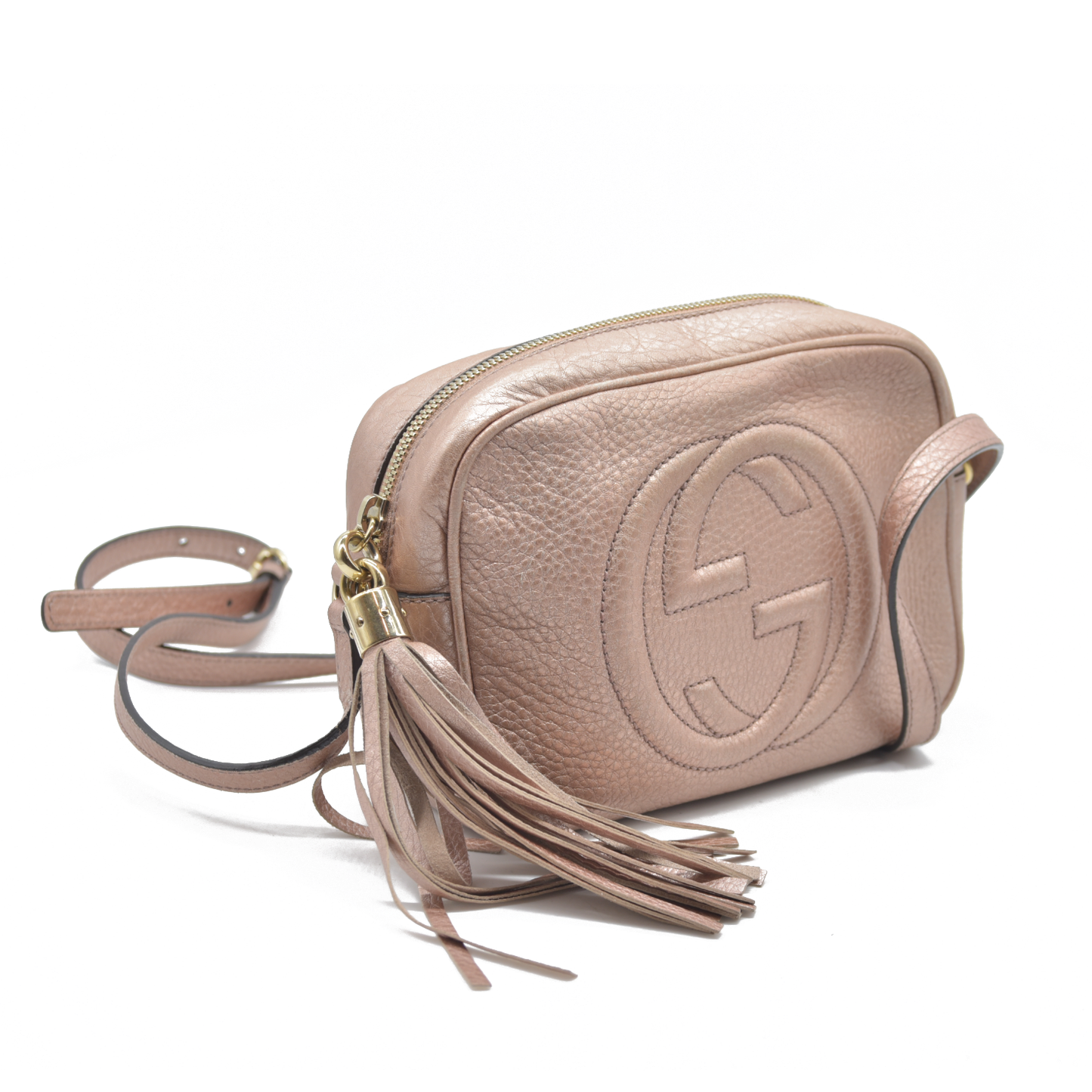 $1490 Gucci  Pebbled Calfskin Small Soho Disco Bag Camelia