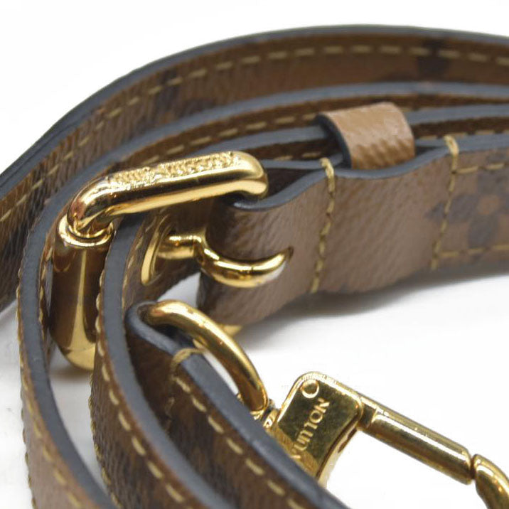 $2790 Louis Vuitton Reverse Monogrm Giant Pochette Metis  SD0169