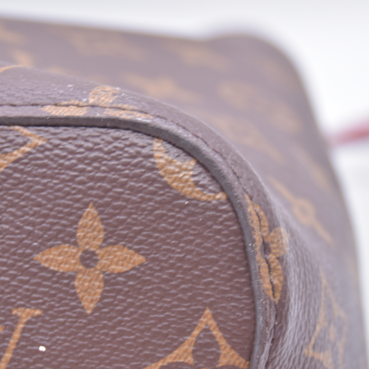 $2370 2018 USA LOUIS VUITTON Monogram Neonoe MM Bucket Bag Red CONSIGNMENT 10021439 SD4118