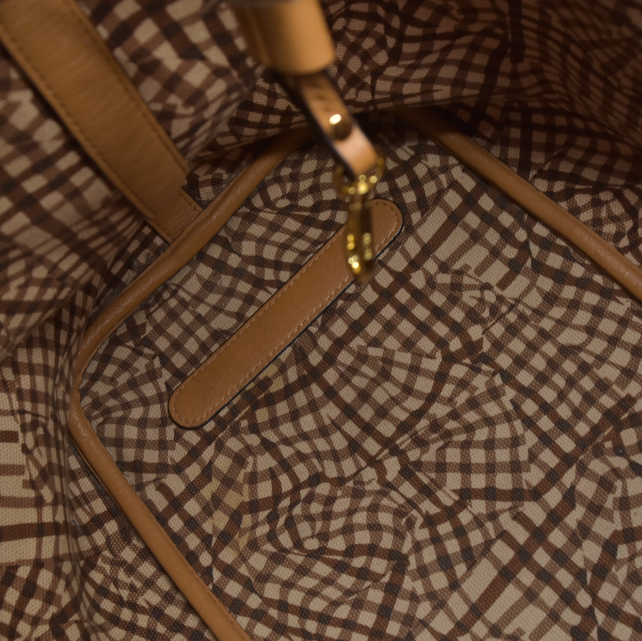 $880 MCM Visetos Large Liz Reversible Shopper Tote Cognac