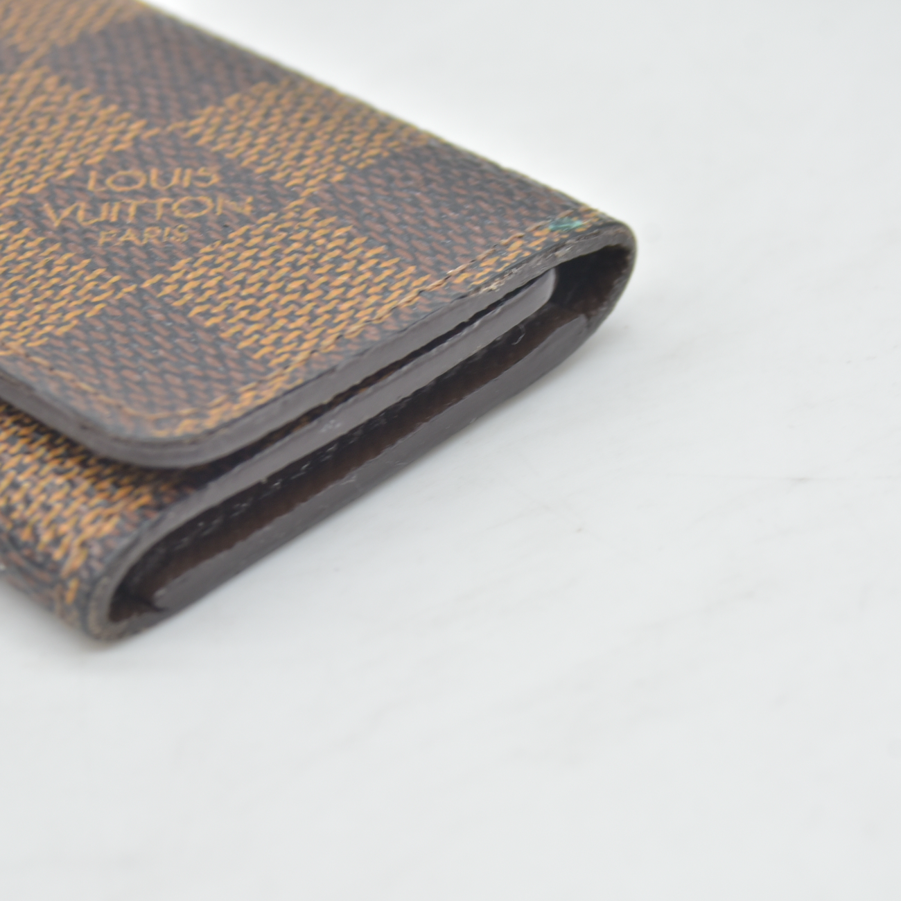 $345 2012 Louis Vuitton Damier Ebene Multicles 4 Key Holder CT1162