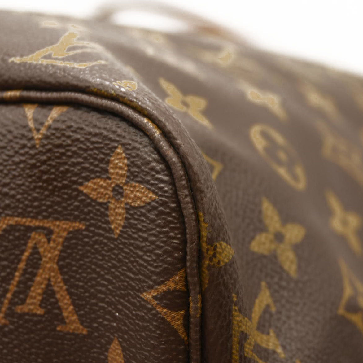 LOUIS VUITTON Monogram V Neverfull MM Grenade